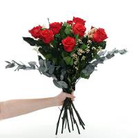 Rosenstrauß | Blumenstrauß mit 10 langstieligen Infinity Rosen + Schleierkraut + Eukalyptus | Rot