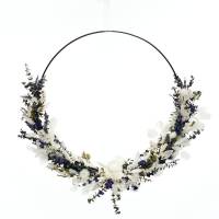 Trockenblumenkranz | Hoop | Sommerbrise | schwarz 50 cm | Trockenblumen weiss-natur-blau-grün | Eukalyptus, Pampas, Rittersporn, Lavendel, Hortensie Trockenblumenkranz | Hoop | Sommerbrise | schwarz 50 cm | Trockenblumen weiss-natur-blau-grün | Eukalyptus, Pampas, Rittersporn, Lavendel, Hortensie