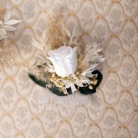 Trockenblumen Haarkamm | Naturliebe | weiss-natur-beige-grün Trockenblumen Haarkamm | Naturliebe | weiss-natur-beige-grün