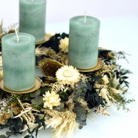 Trockenblumen Adventskranz | Grüne Eleganz | Stumpenkerzen | 35cm | grün-gold-weiss