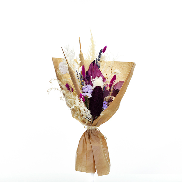 Trockenblumenstrauß Beerige Romanze M | Trockenblumen weiss-flieder-lila